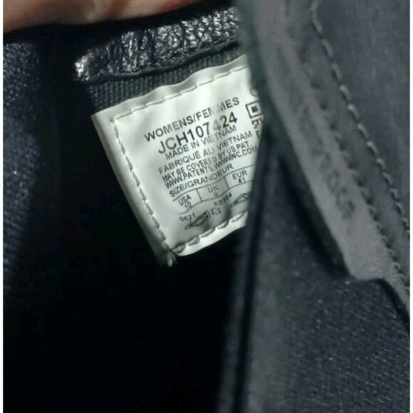 Chaco Fields Chelsea Waterproof Boots Size 10 Black Pull On Ankle - Picture 11 of 13